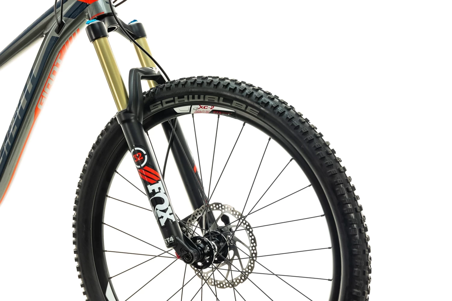 Giant Trance 2 Mountain Bike - 2016, Medium 8 Giant Trance 2 Mountain Bike - 2016, Medium - Image 6