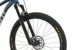 Giant Stance 29 2 Mountain Bike - 2021, Large 17 Giant Stance 29 2 Mountain Bike - 2021, Large -Professional Bicycle Discount Store BMT26879 PH1 06