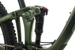 Giant Reign 29 2 Mountain Bike - 2020, X-Large 16 Giant Reign 29 2 Mountain Bike - 2020, X-Large -Professional Bicycle Discount Store BMT27212 PH1 05