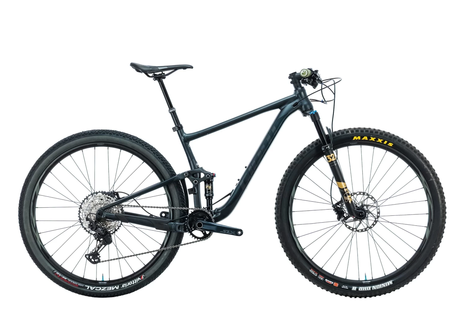 Giant Anthem 29 2 Mountain Bike - 2020, Medium 3 Giant Anthem 29 2 Mountain Bike - 2020, Medium