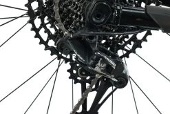 Giant Anthem 29 2 Mountain Bike - 2019, Medium 37 Giant Anthem 29 2 Mountain Bike - 2019, Medium -Professional Bicycle Discount Store BMT28593 PH 16