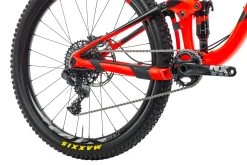 Giant Anthem SX 2 Mountain Bike - 2017, Medium -Professional Bicycle Discount Store BMT28667 PH 17