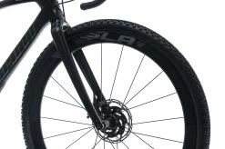 Giant Revolt Advanced Pro Gravel Bike - 2020, Medium 15 Giant Revolt Advanced Pro Gravel Bike - 2020, Medium -Professional Bicycle Discount Store BRD23639 PH1 05