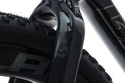 Giant Revolt Advanced Pro Gravel Bike - 2020, Medium 19 Giant Revolt Advanced Pro Gravel Bike - 2020, Medium -Professional Bicycle Discount Store BRD23639 PH1 09