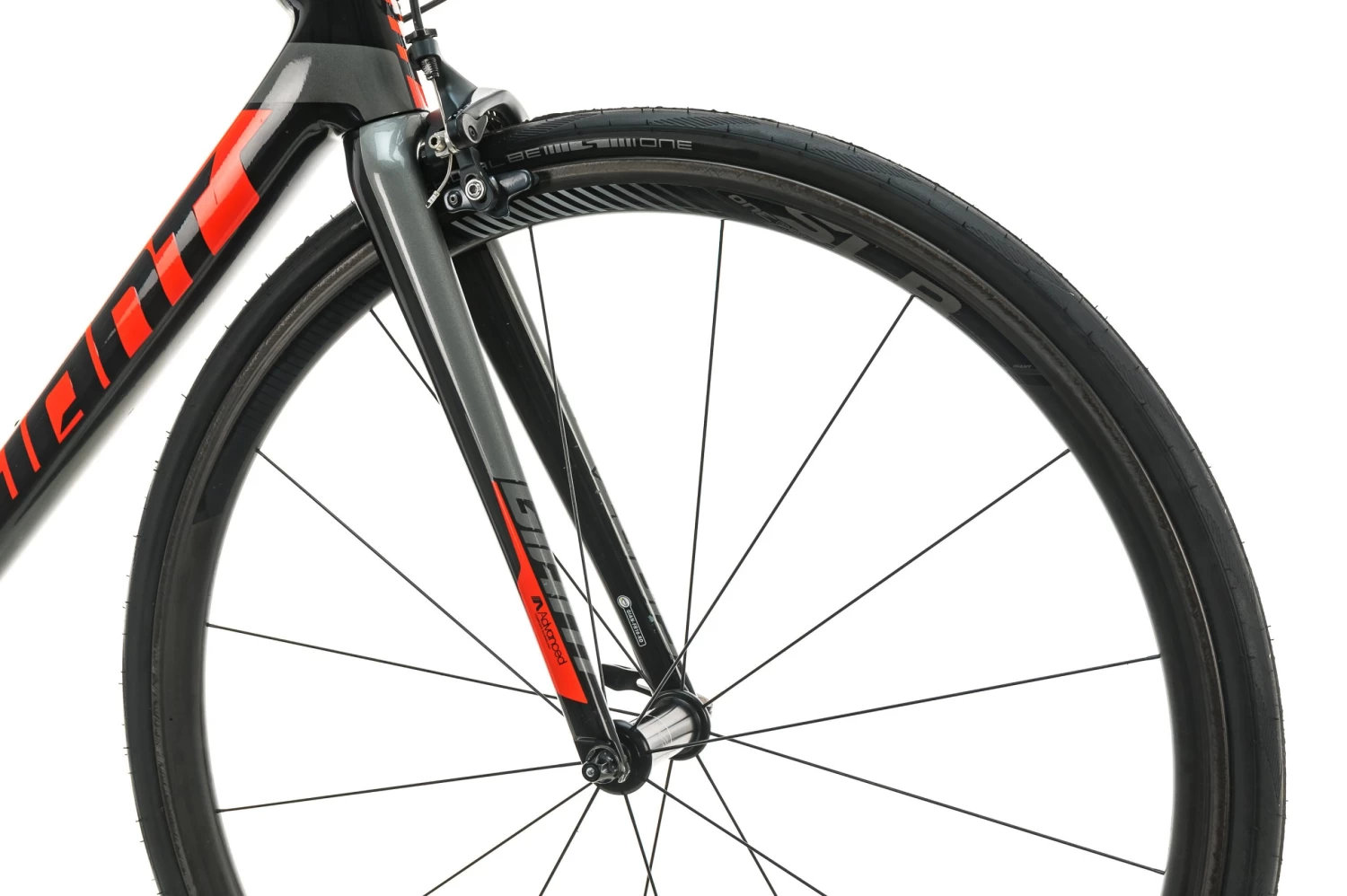 Giant TCR Advanced Pro 1 Road Bike - 2018, Medium 7 Giant TCR Advanced Pro 1 Road Bike - 2018, Medium - Image 5