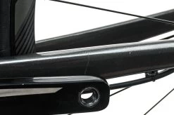 Giant Revolt 2 Gravel Bike - 2020, Med/Large 20 Giant Revolt 2 Gravel Bike - 2020, Med/Large -Professional Bicycle Discount Store bgr10910 PH1 09