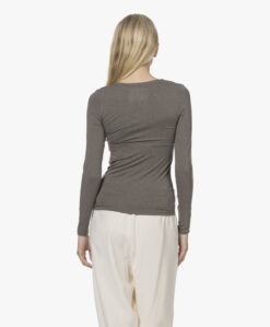 Majestic Filatures Soft Touch V-Hals Longsleeve - Militaire -Professional Bicycle Discount Store 220614 5600aaed e33b 4a1a a108 d183c3c7f3f1