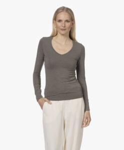 Majestic Filatures Soft Touch V-Hals Longsleeve - Militaire