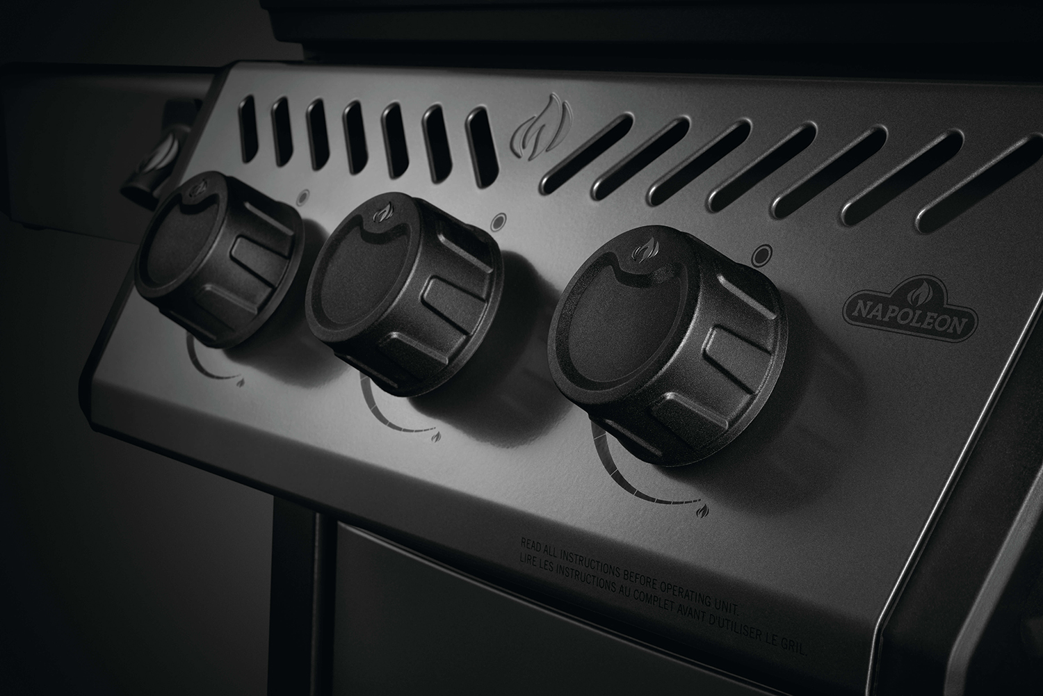 Napoleon Freestyle 365 Gasgrill, Graphit - Mit Sizzle Zone - Modell 2023 - X-DEAL Inkl. Drehspiess 11 Napoleon Freestyle 365 Gasgrill, Graphit - Mit Sizzle Zone - Modell 2023 - X-DEAL Inkl. Drehspiess - Image 10